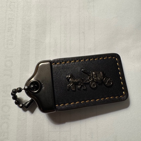 Coach 1941 Black Hangtag - Picture 1 of 5